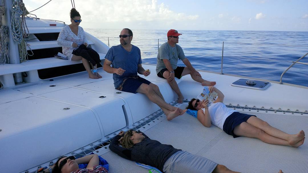 Just another day of sailing in the Caribbean on board Aravilla on our charter